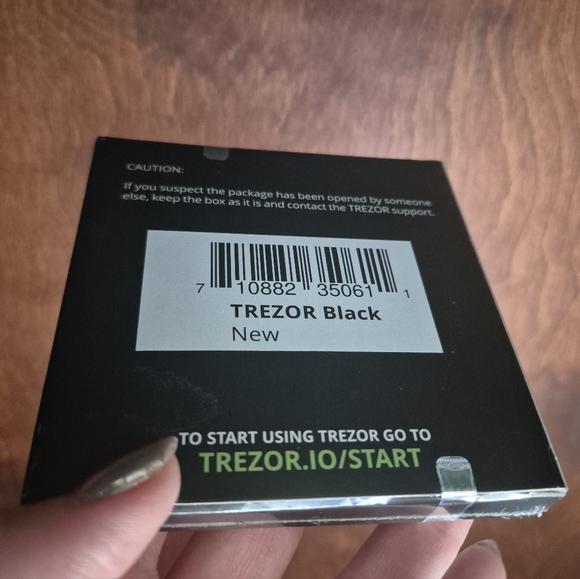 Trezor - Model One - Crypto Hardware Wallet - Black - Picture 2 of 3